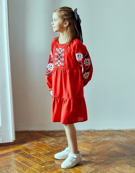 Вишита дитяча сукня на червоному льоні,орнамент квіти 2198143198 фото