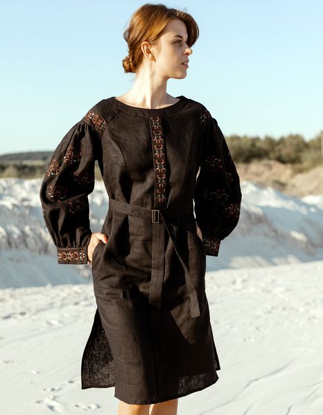 Стильна вишита сукня на чорному льоні 1906175205 фото