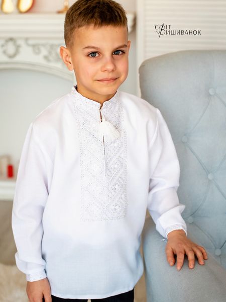 Дитяча вишита сорочка з бісерованою білою вишивкою Д612 фото