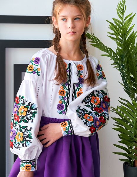 Вишиванка для дівчинки з натуральної тканини,кольорова вишивка хрестиком 2140890558 фото